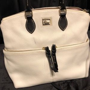 Dooney & Bourke leather shoulder bag